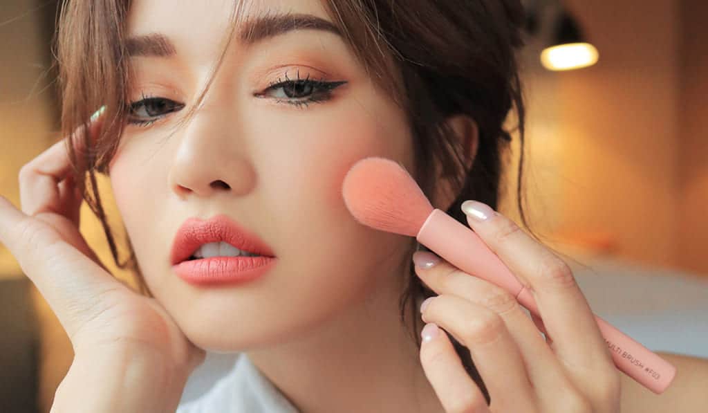 THỨ TỰ CÁC BƯỚC TRANG ĐIỂM KHI CÓ KEM CHỐNG NẮNG CHUẨN NHẤT 