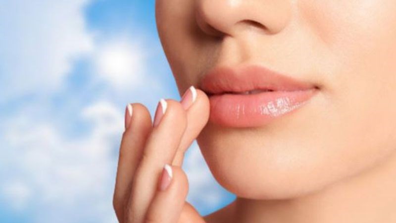 Nên Dùng Son Dưỡng Môi Khi Nào?