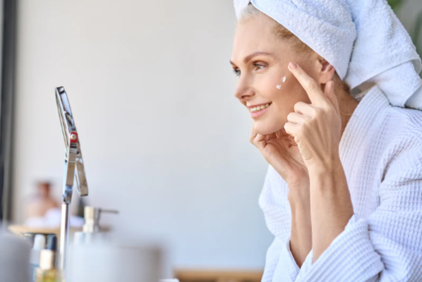 Chia sẻ quy trình cách chống lão hóa da tuổi 40 đơn giản