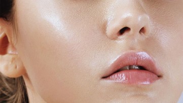 Da Dầu Có Nên Dùng Kem Dưỡng Ẩm Không
