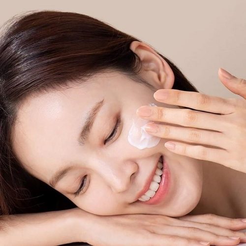 TOP 10 KEM CHỐNG NẮNG ĐƯỢC YÊU THÍCH NHẤT NĂM 2024