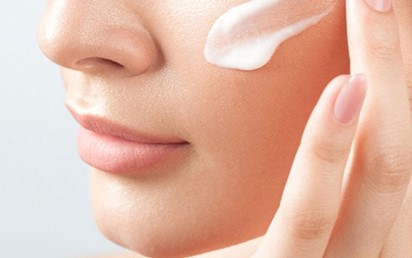 LỢI ÍCH CỦA KEM DƯỠNG ẨM KHÔNG GÂY TẮC LỖ CHÂN LÔNG